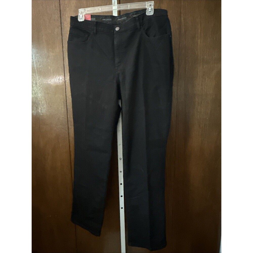 NEW Lee Comfort Fit Straight Leg Stretch Black Jeans Sz 18W